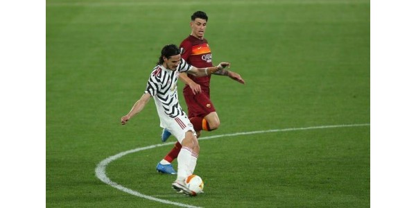 Edinson Cavani er beæret over å kunne arve formålet med trøye nr. 7